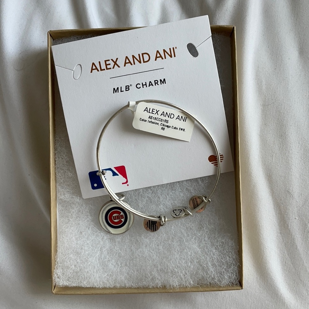 Alex & Ani Cubs Charm bracelet NWT